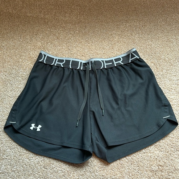 Under Armour Shorts - Picture 1 of 3